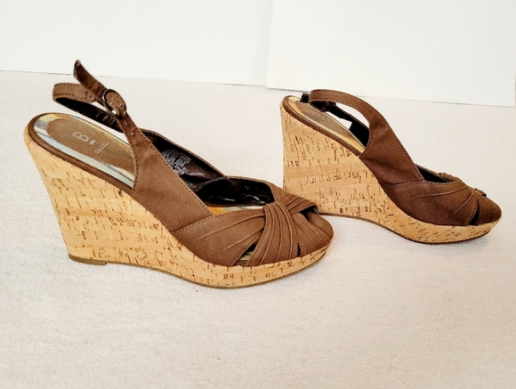 Bakers Socialite Open Toe Cork Wedge size 7 1/2 - Picture 2 of 6